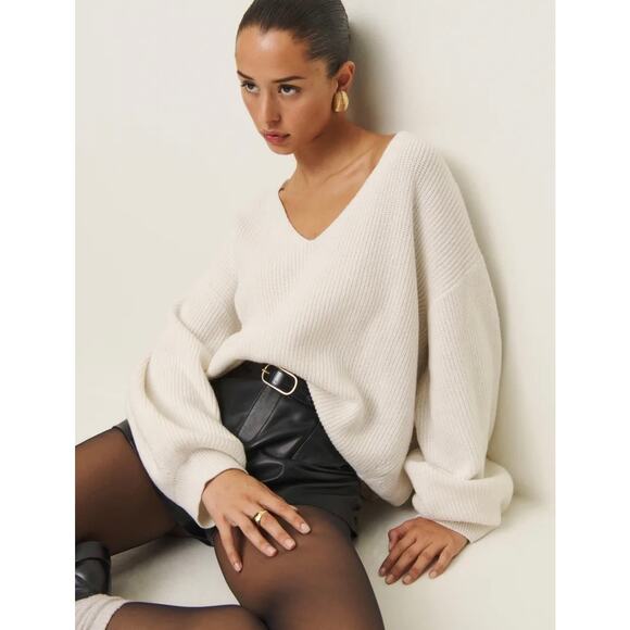 Reformation Ellery Cashmere Blend Oversized V-Neck Sweater XL Slouchy Knit EUC - Picture 1 of 16